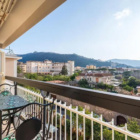 Yourhome - Il Nido Apartamento *
